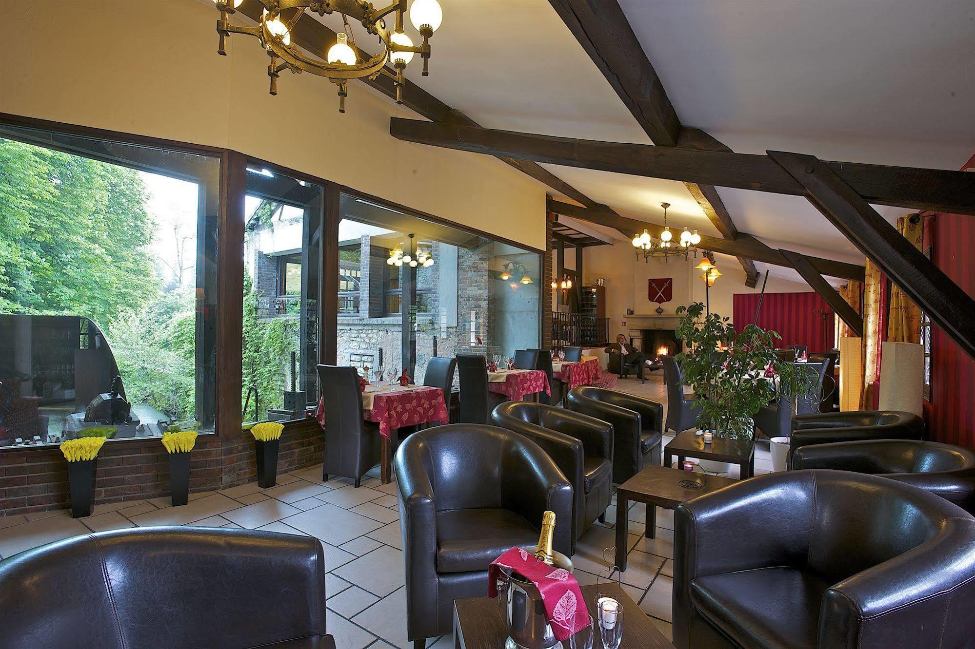 Le Moulin Du Landion Hotel Et Spa โดล็องกูร์ ภายนอก รูปภาพ